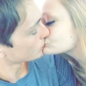 Meet your Posher, Sierra